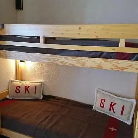 St Maurice Les Arcs 1800: Panoramic Mountain Retreat